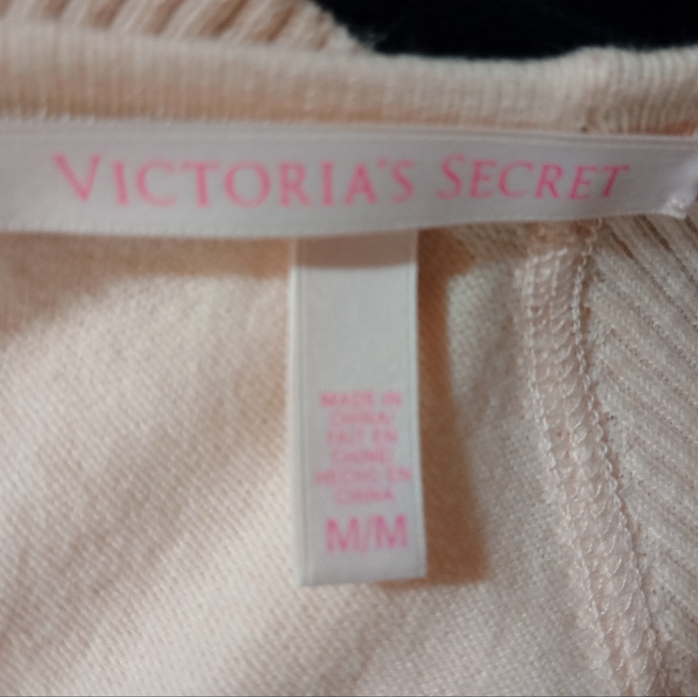 2 Pc: Nordstrom Sun Hat+Victoria Secret Knit Sweater, Short Sleeve Drop Neck, M - Picture 2 of 14